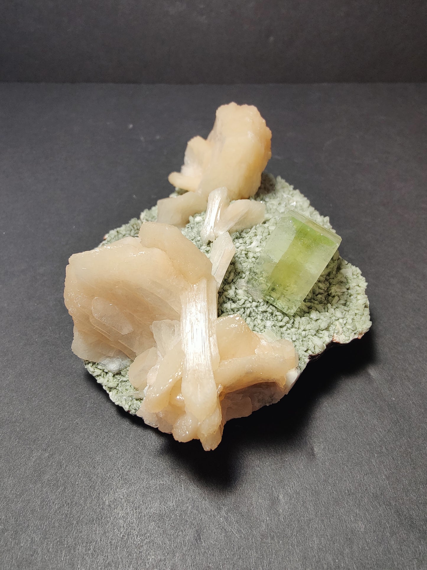 Green Apophyllite Cube with peach Stilbite on Heulandite Specimen 377g