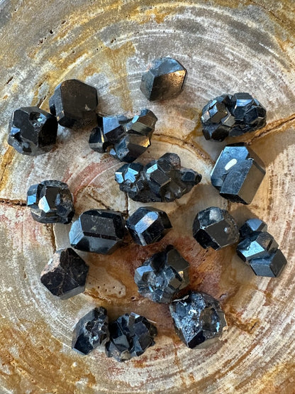 Melanite Garnet (SM) from Kayes Region, Mali, Africa