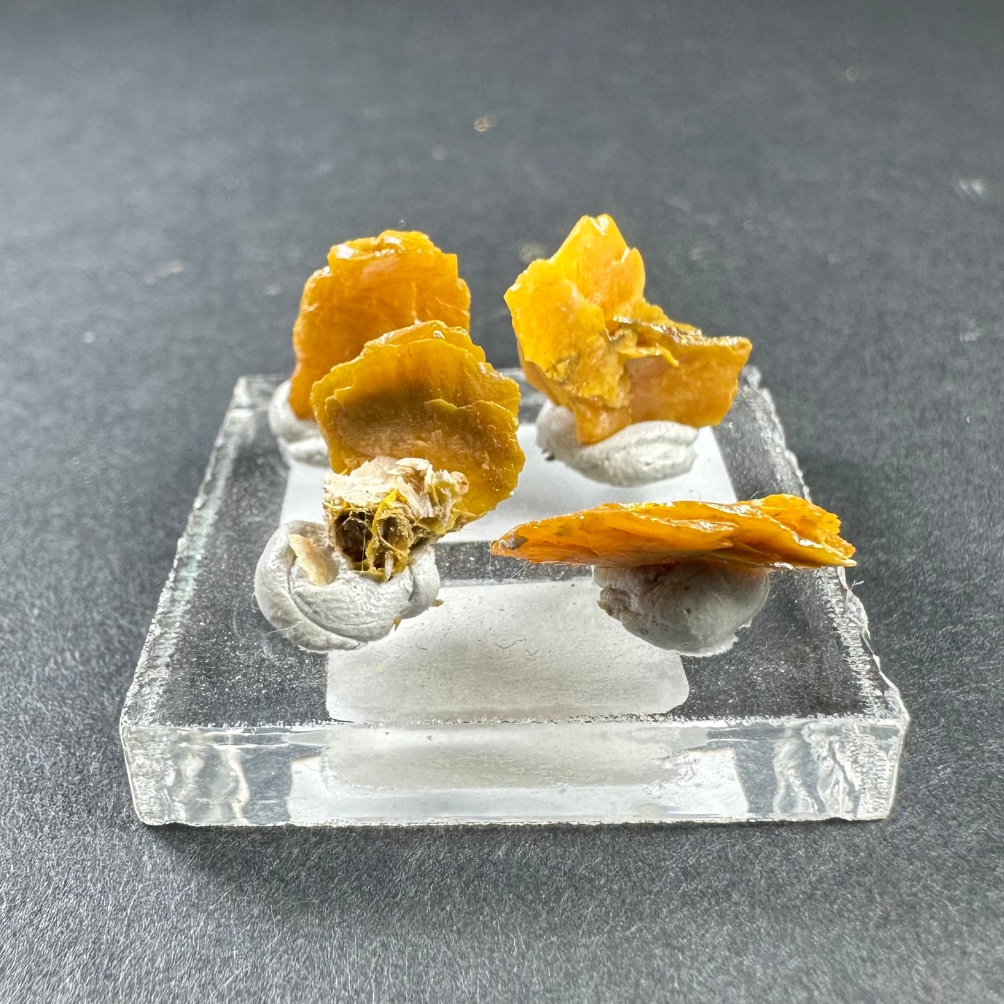 Micro Wulfenite Crystal Clusters