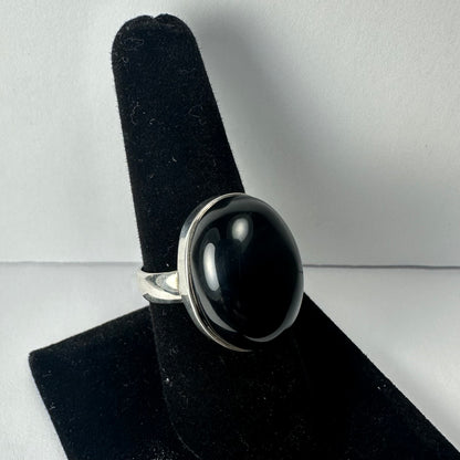 Black Onyx Ring - Size 7.5