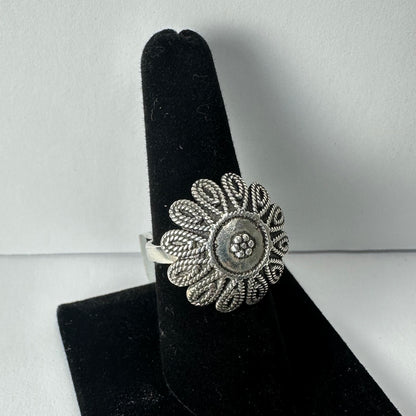 .925 Sterling Silver Flower Ring