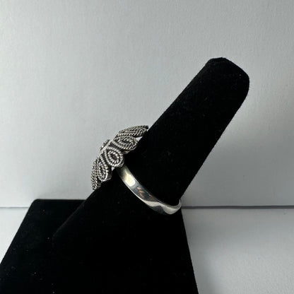 .925 Sterling Silver Flower Ring