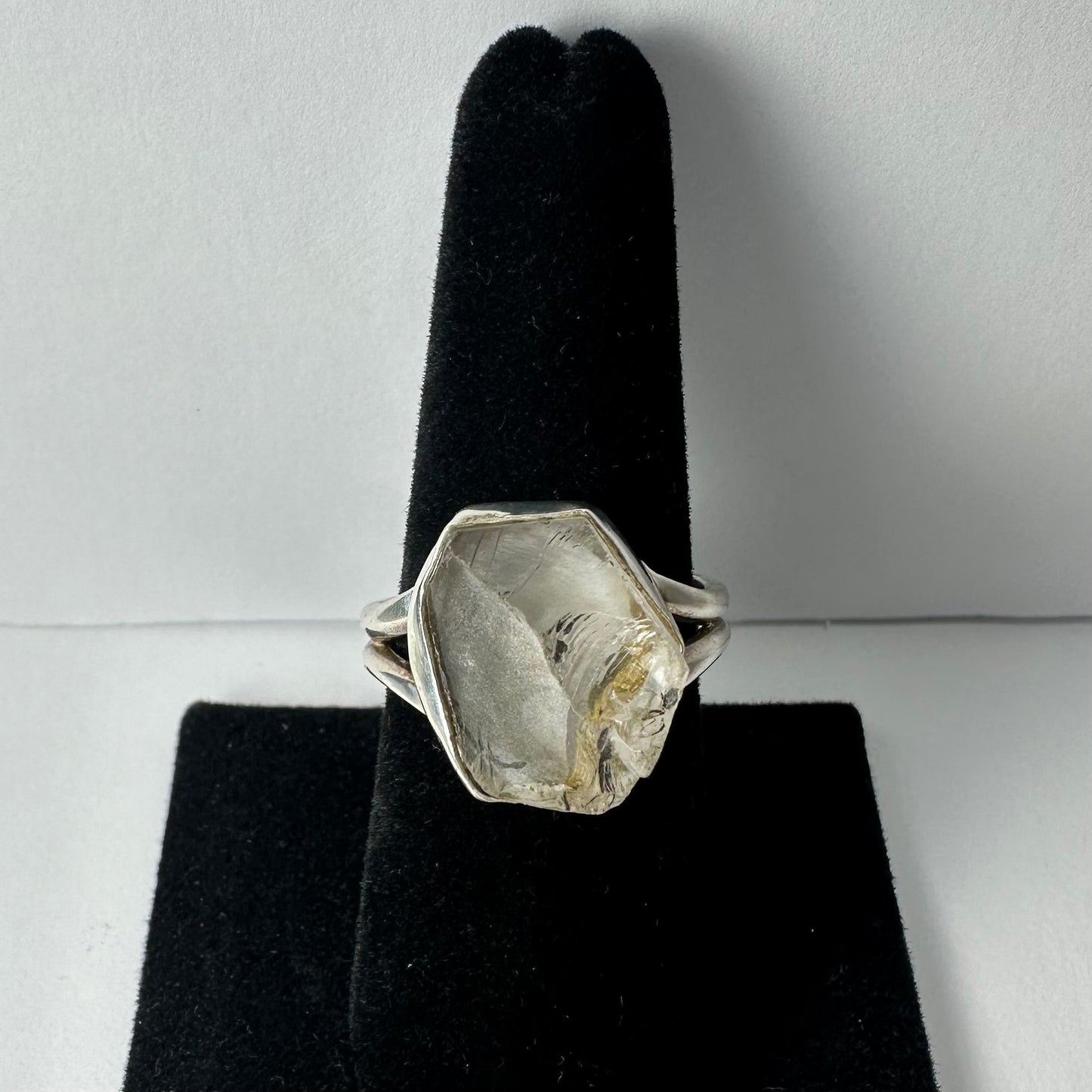 Quartz Ring