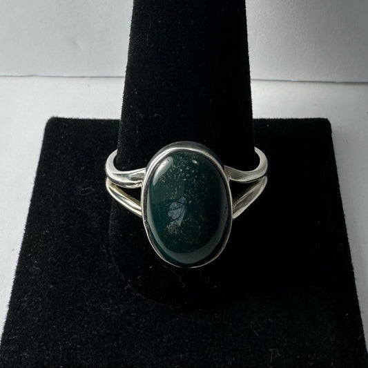 Green Serpentine Ring