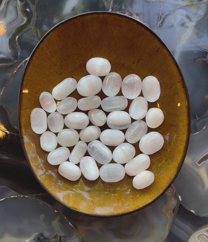 Selenite Tumble