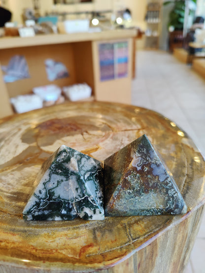 Moss Agate Pyramid India